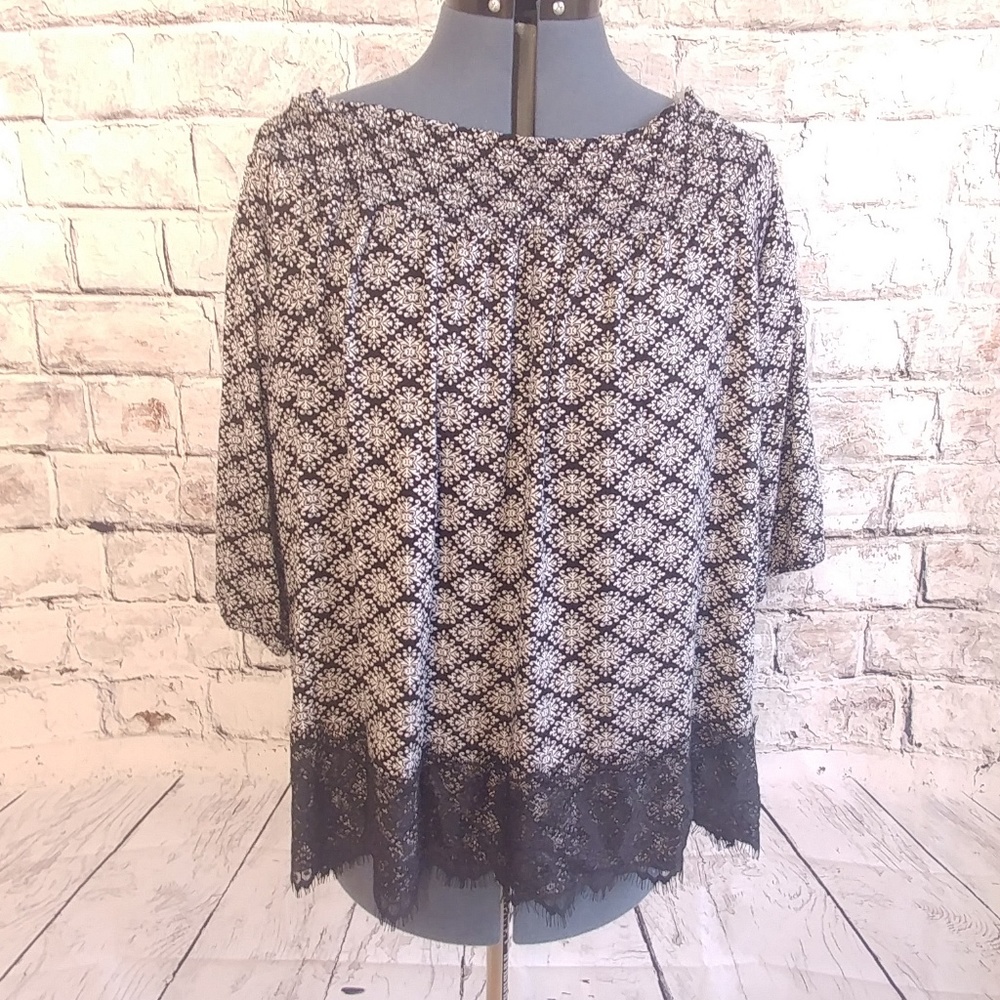 Maurices blouse with lace trim